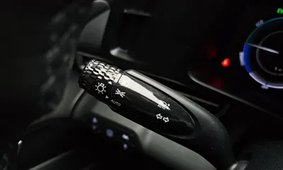 Hyundai Avante 2023, 55693 км, за 11009.78 USD - фото 27