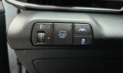 Hyundai Avante 2023, 55693 км, за 11009.78 USD - фото 29
