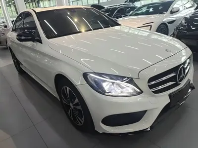 Mercedes-Benz C-Class 2016, 70600 км, за 10343.9 USD