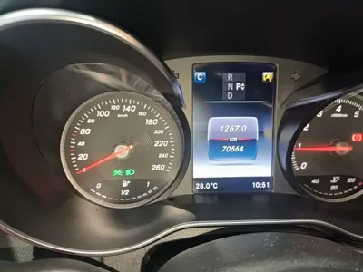 Mercedes-Benz C-Class 2016, 70600 км, за 10328.71 USD - фото 12