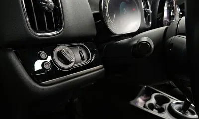 MINI Countryman 2021, 51450 км, за 12046.62 USD - фото 29