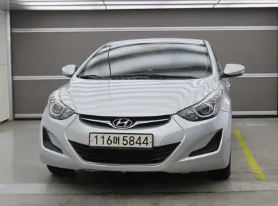 Hyundai Avante 2014, 186363 км, за 1444.14 USD