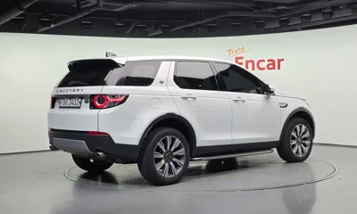 Land Rover Discovery Sport 2019, 130386 км, за 7339.27 USD