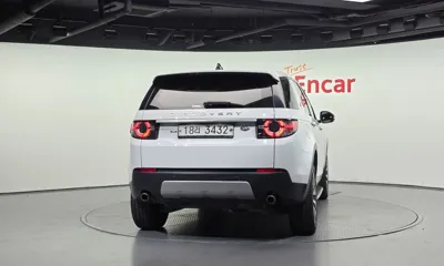 Land Rover Discovery Sport 2019, 130386 км, за 7339.27 USD