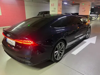 Audi A7 2022, 58500 км, за 35163.52 USD