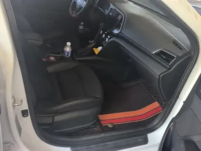 Hyundai Elantra 2020, 57699 км, за 6474.27 USD - фото 8