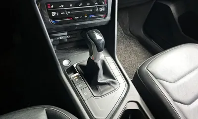 Volkswagen Tiguan 2021, 134588 км, за 15426.02 USD - фото 9