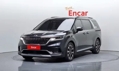 Kia Canival · 2021 год