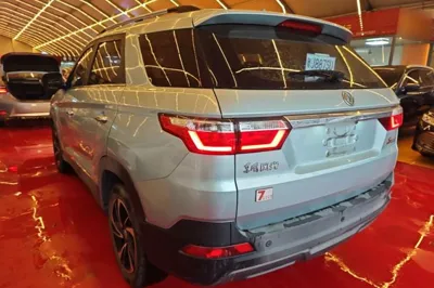 Dongfeng Fengon S560 2018, 42300 км, за 4955 USD