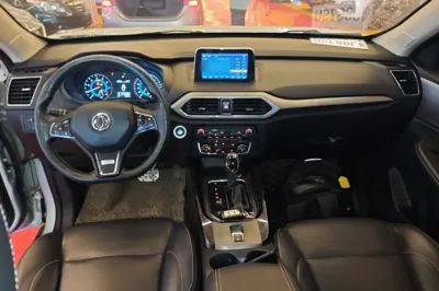 Dongfeng Fengon S560 2018, 42300 км, за 4955 USD - фото 17