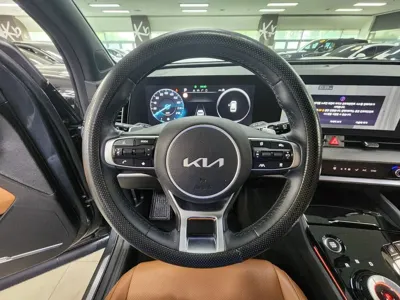 Kia Sportage 2023, 32430 км, за 19372.03 USD