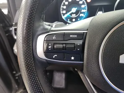 Kia Sportage 2023, 32430 км, за 19372.03 USD