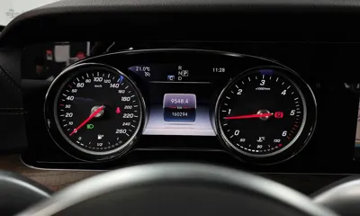 Mercedes-Benz E-Class 2019, 160294 км, за 12669.83 USD - фото 8