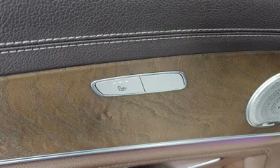 Mercedes-Benz E-Class 2019, 160294 км, за 12669.83 USD - фото 19