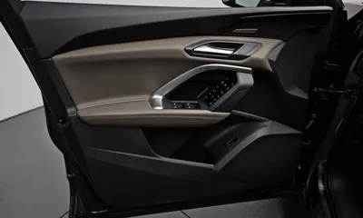 Audi Q5 2025, 876 км, за 50873.05 USD - фото 24