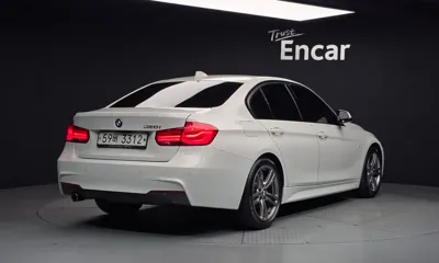 BMW 3-Series 2018, 62525 км, за 12425.2 USD