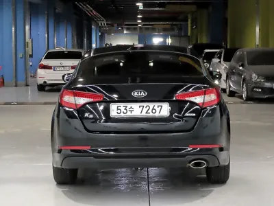 Kia K5 2013, 84834 км, за 3776.78 USD