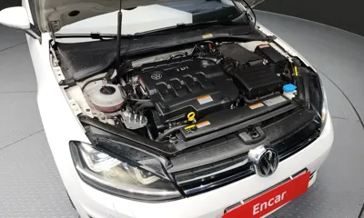 Volkswagen Golf 2016, 140642 км, за 6055.87 USD - фото 6
