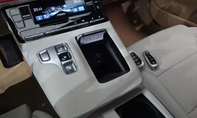 Hyundai Grandeur 2020, 107147 км, за 12143.89 USD - фото 9