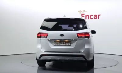 Kia Canival 2018, 57219 км, за 9721.49 USD