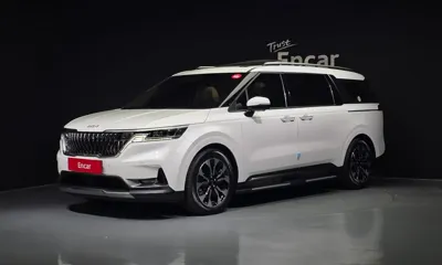 Kia Canival · 2022 год