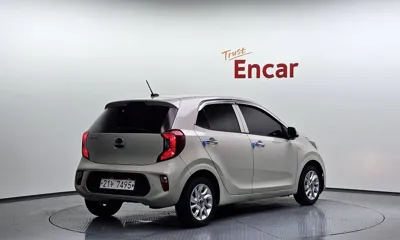 Kia Morning 2019, 34969 км, за 6049.97 USD