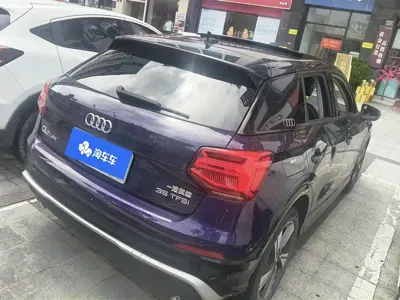 Audi Q2L 2020, 40100 км, за 12247.41 USD