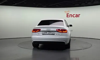 Audi A4 2016, 105280 км, за 4814.33 USD