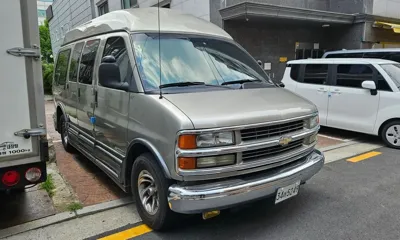 Chevrolet Chevy Van 2002, 93280 км, за 7932.32 USD