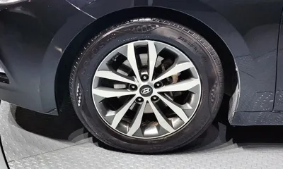 Hyundai Grandeur 2012, 155582 км, за 3843.65 USD