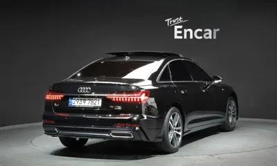 Audi A6 2022, 56020 км, за 23374.61 USD