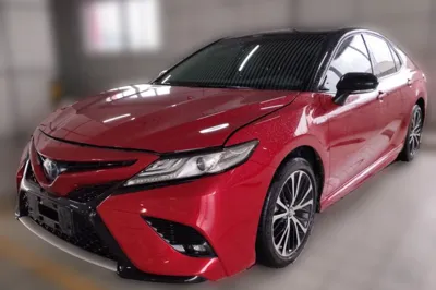 Toyota Camry · 2019 год