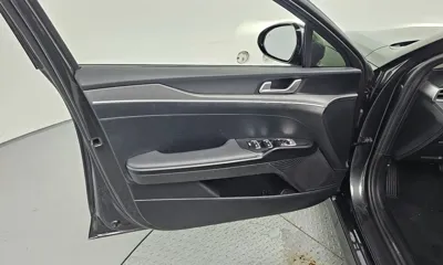 Kia K5 2023, 27137 км, за 23629.97 USD - фото 24
