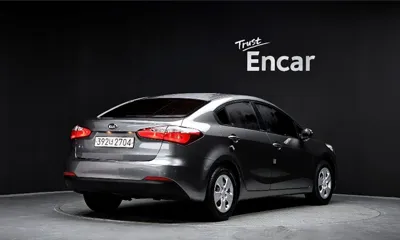 Kia K3 2015, 108828 км, за 2560.06 USD