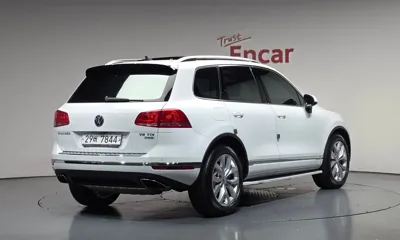 Volkswagen Touareg 2016, 159833 км, за 10986.15 USD