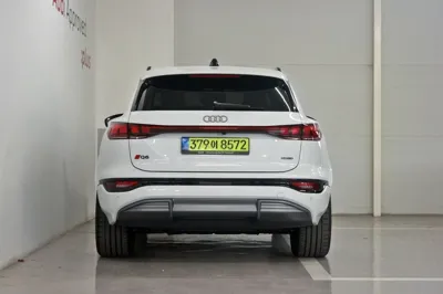 Audi Q6 e-tron 2025, 3204 км, за 53498.75 USD