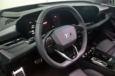 Audi Q6 e-tron 2025, 3204 км, за 53498.75 USD - фото 12
