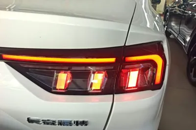 Ford Mondeo 2022, 63900 км, за 14346 USD - фото 9