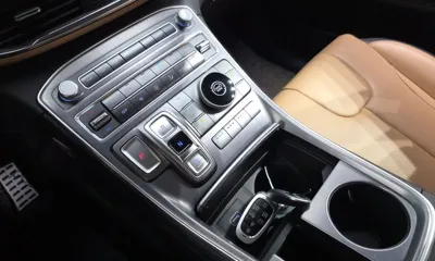 Hyundai Santafe 2021, 54996 км, за 18540.22 USD - фото 9