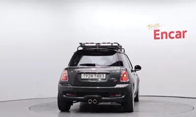 MINI Cooper 2012, 203614 км, за 3216.49 USD