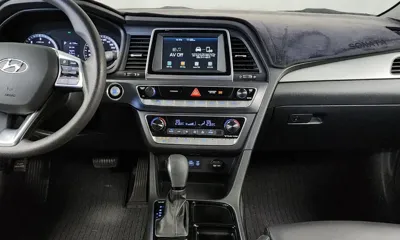 Hyundai Sonata 2018, 151340 км, за 6432.98 USD - фото 14