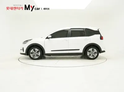 Kia Niro 2023, 119171 км, за 7754.37 USD