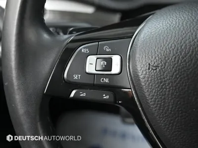 Volkswagen Passat 2018, 55687 км, за 7877.12 USD - фото 14
