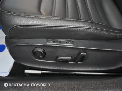 Volkswagen Passat 2018, 55687 км, за 7877.12 USD - фото 16