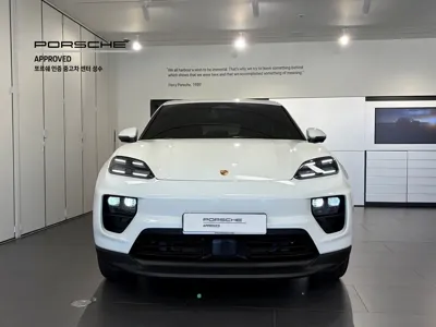 Porsche Macan 2025, 5381 км, за 72051.87 USD