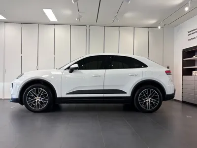 Porsche Macan 2025, 5381 км, за 71550.48 USD - фото 6