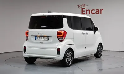 Kia Ray 2022, 88466 км, за 7548.9 USD