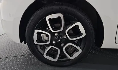 Kia Ray 2022, 88466 км, за 7548.9 USD