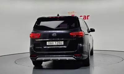 Kia Canival 2019, 103180 км, за 9649.47 USD