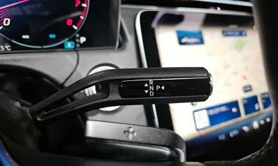 Mercedes-Benz E-Class 2025, 5255 км, за 39602.62 USD - фото 9